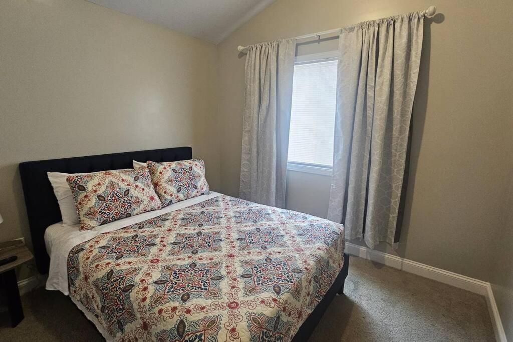Villa Charming & Spacious 3Br House Concord Exterior foto